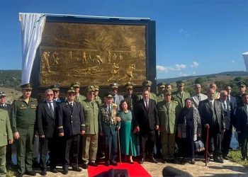 الجزائر تكرم مهندسي الألغام السوفيات