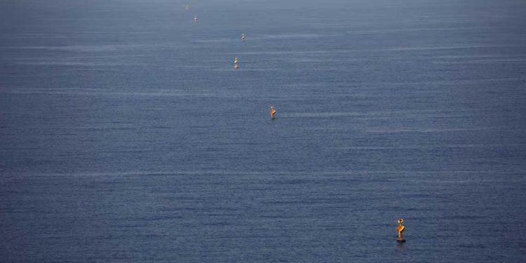 لبنان وقبرص يوقعان اتفاقًا لترسيم الحدود البحرية وفتح آفاق للتنقيب عن الغاز