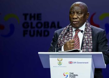 قمة العشرين بجنوب أفريقيا تعتمد إعلانًا حول المناخ رغم معارضة أمريكا