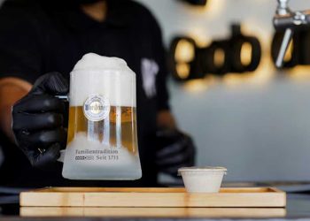 السعودية تعتزم افتتاح متجرين جديدين لبيع الكحوليات للأجانب والدبلوماسيين