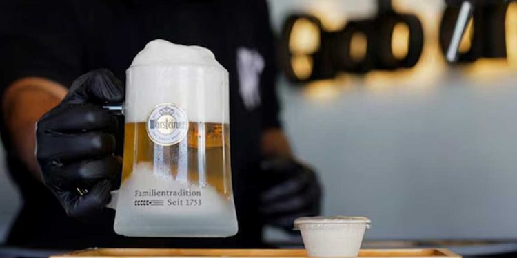 السعودية تعتزم افتتاح متجرين جديدين لبيع الكحوليات للأجانب والدبلوماسيين