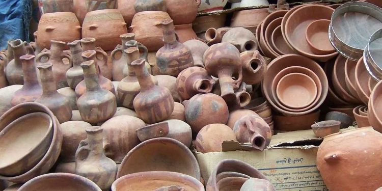 سوق الصناعة التقليدية في الجزائر توفر أكثر من مليون فرصة عمل