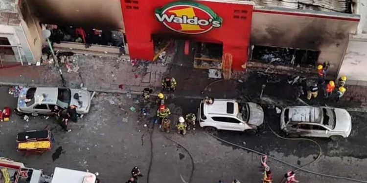 انفجار مروّع في مركز تجاري بالمكسيك يخلف عشرات القتلى والجرحى