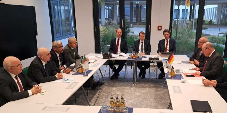 برلين ….مباحثات جزائرية-ألمانية في الطاقة النظيفة