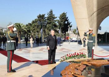 تبون يترحم على أرواح الشهداء في الذكرى الـ71 لاندلاع الثورة التحريرية