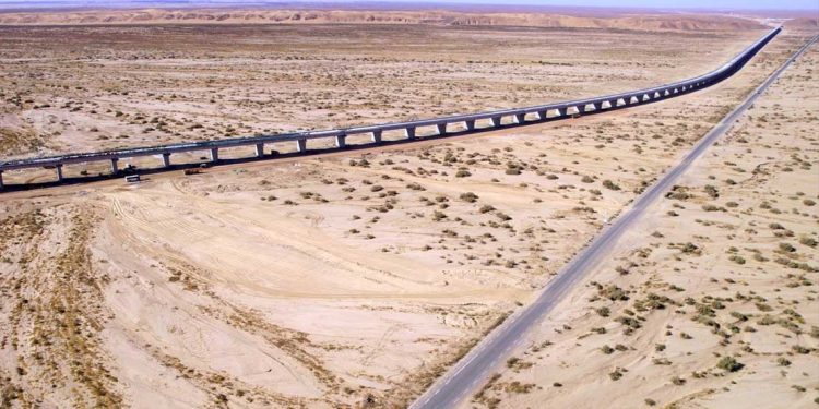 أطول جسر في افريقيا…انتهاء الأشغال بجسر السكة الحديدية وادي “الدورة”