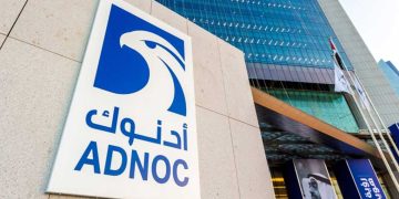 الإمارات تستحوذ على حصة في ممر النقل الجنوبي لأذربيجان