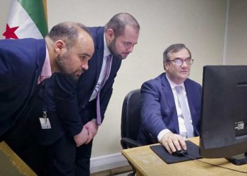 بعد 14 عامًا من الانقطاع…سوريا ترسل أول رسالة عبر نظام “سويفت”