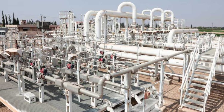 أذربيجان تبدأ تصدير الغاز إلى سوريا بكميات محدودة