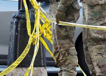 مدير الاستخبارات: المشتبه به كان يعمل مع الحكومة الأمريكية