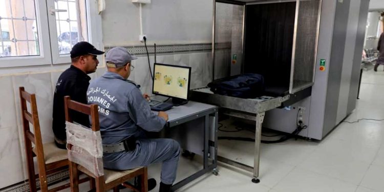 معبر عين ڨزام الحدودي …وزير الداخلية في زيارة ميدانية