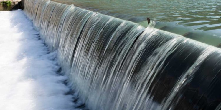 الأردن يطلق أكبر مشروع تحلية مياه بدعم عالمي قياسي