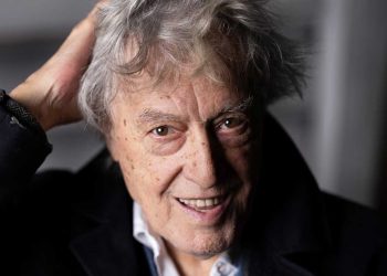 رحيل كاتب سيناريو “شكسبير عاشقًا”