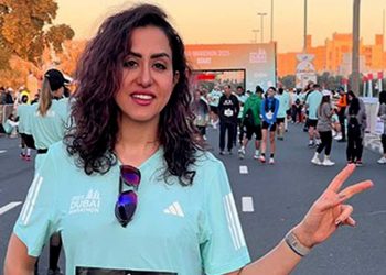 إيران…نساء يشاركن ماراطون بدون حجاب