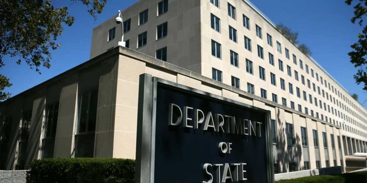 الخارجية الأميركية…لماذا إستدعى ترامب 30 سفيرًا ؟