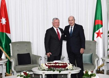 تبون يتلقى مكالمة هاتفية من العاهل الأردني حول تطورات الوضع العربي