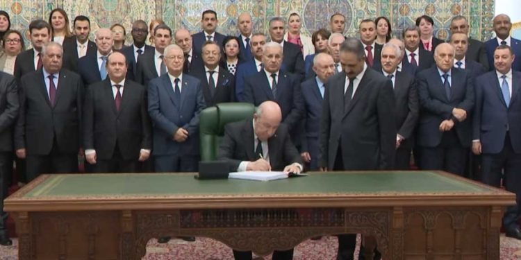 تبون يوقّع قانون المالية 2026…ما هي أهم الاجراءات الجديدة ؟