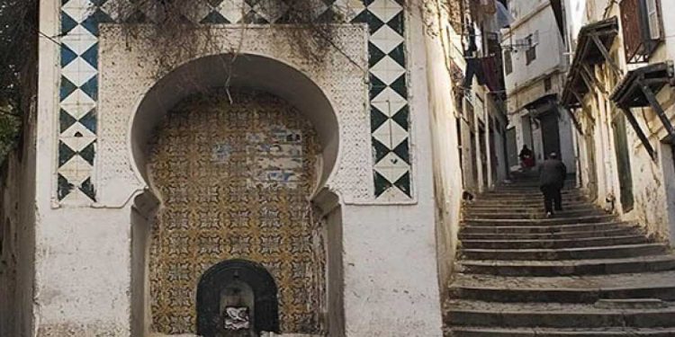 تحديث شبكة الهاتف والإنترنت في حي القصبة