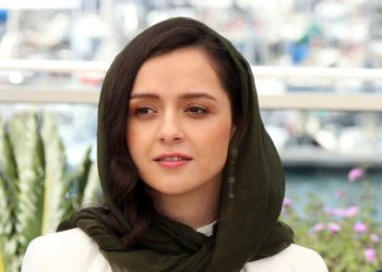 قانون الحجاب الإلزامي في إيران…ترانه عليدوستي تعلن اعتزال التمثيل