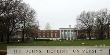 البحث والتكوين الطبي…تعاون أكاديمي جزائري-أمريكي