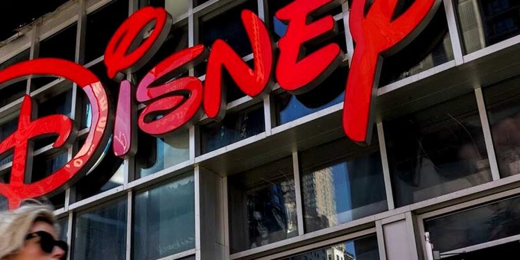 ديزني تستثمر مليار دولار في الذكاء الاصطناعي