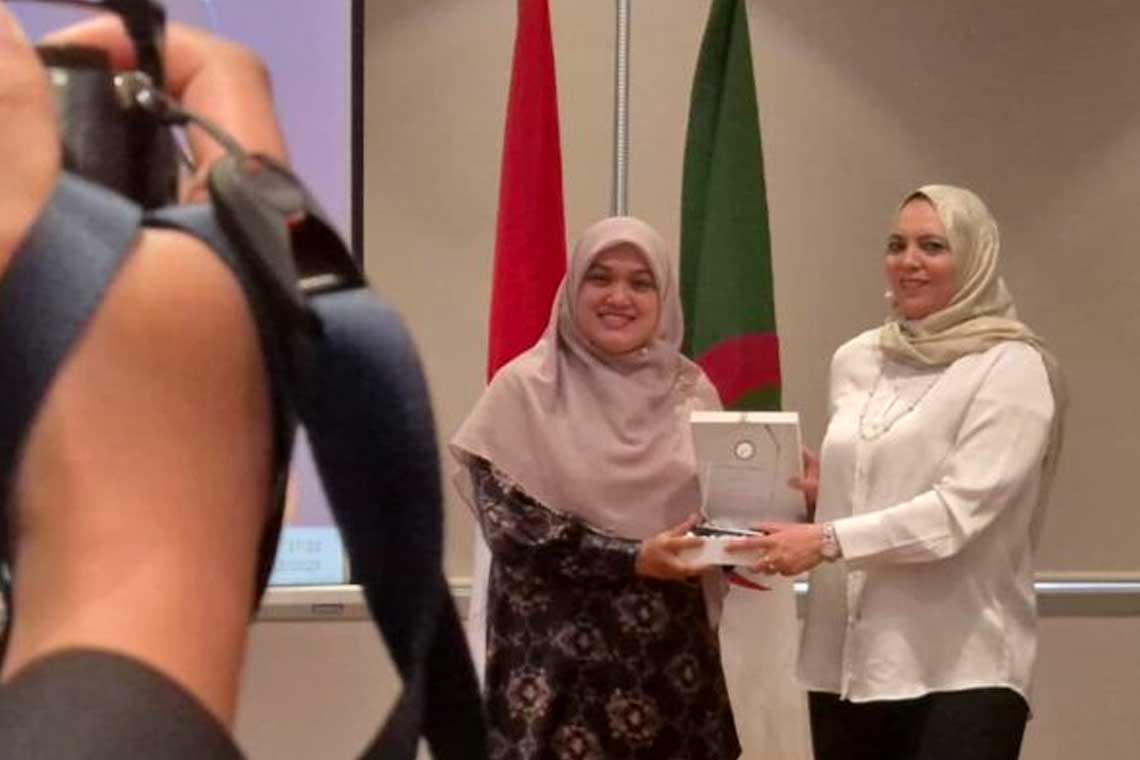 السفارة الجزائرية في جاكرتا تحتفل باليوم العالمي للغة العربية