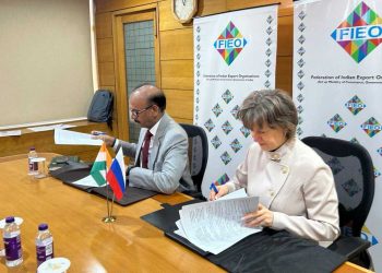 روسيا والهند توقعان مذكرة لتعزيز التعاون الصناعي