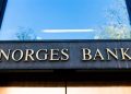 صندوق النرويج يتعامل بحذر مع استثمارات مراكز البيانات