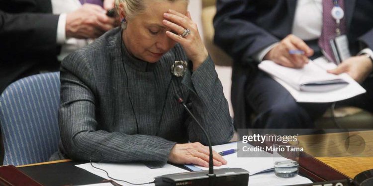 لقطة من عام 2012 توثق كلمة وزير الخارجية السوري وردة فعل هيلاري كلينتون