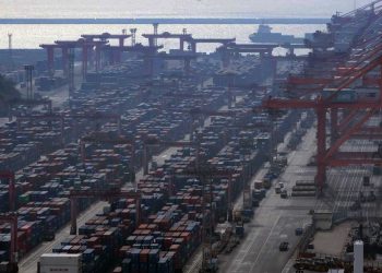 كوريا الجنوبية… تحقق 700 مليار دولار صادرات بقيادة الرقائق الإلكترونية