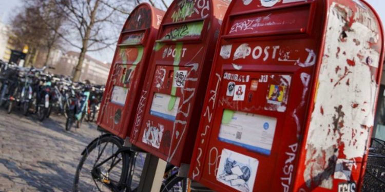 نهاية 401 عام من البريد…الدنمارك تتوقف عن توصيل الرسائل