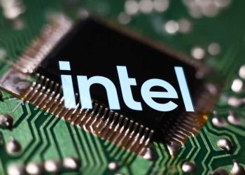 “عودة الروح”… إنتل تقفز في الأسواق بفضل معالجات Panther Lake الجديدة