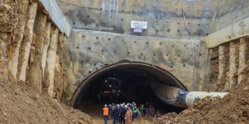 الخط المنجمي الشرقي للسكة الحديدية…تعليمات بتسريع وتيرة إنجاز المشروع