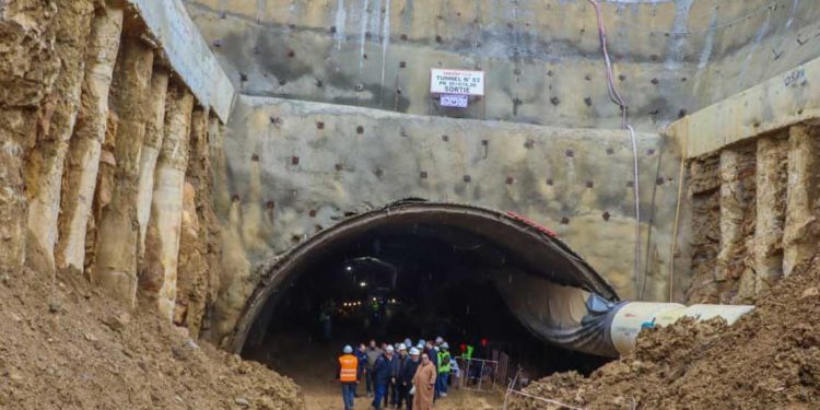 الخط المنجمي الشرقي للسكة الحديدية…تعليمات بتسريع وتيرة إنجاز المشروع