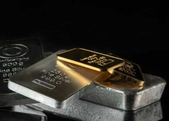 الذهب والفضة قرب مستويات قياسية مع تصاعد القلق الجيوسياسي