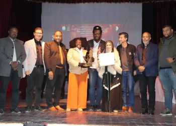 المهرجان الدولي للمونودراما النسائي …”في المختبر” يتوج بأفضل عرض