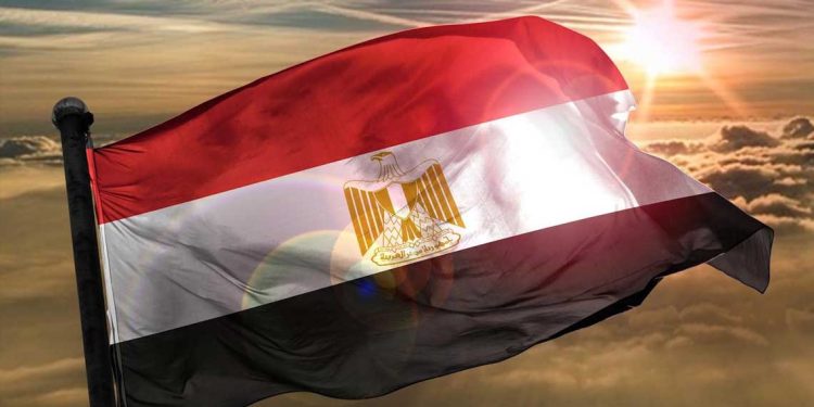 مصر توقع اتفاقيات للطاقة المتجددة باستثمارات 1.8 مليار دولار