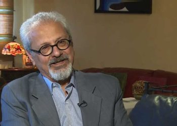 اللبناني شربل داغر يفوز بجائزة نوابغ العرب