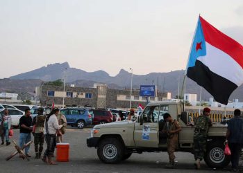 اليمن على مفترق جديد… الانتقالي الجنوبي يلوّح بالانفصال