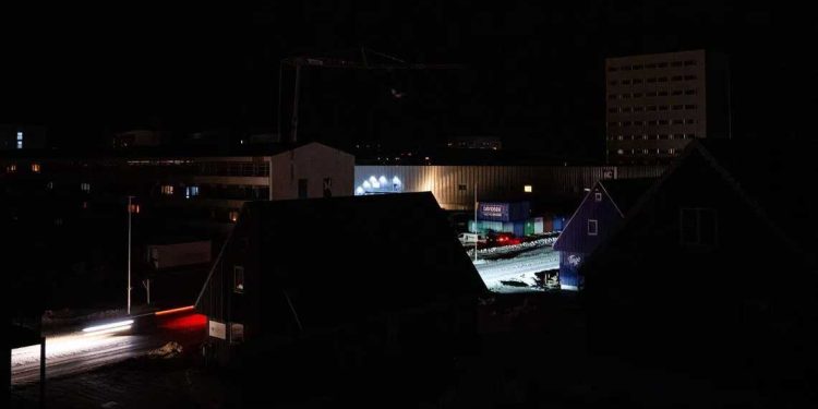 انقطاع شامل للكهرباء في عاصمة غرينلاند