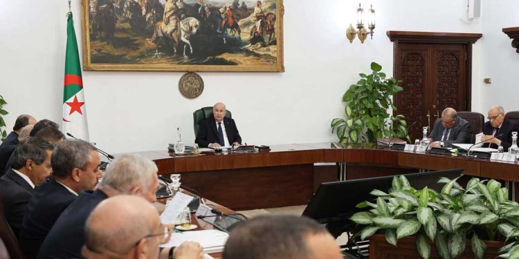 تبون يشدد على رفع الإنتاج الفلاحي وتحديث قاعدة البيانات الوطنية