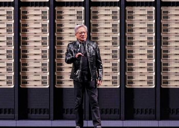 إنفيديا تكشف عن رقائق جديدة لخمس أضعاف قدرات الذكاء الاصطناعي