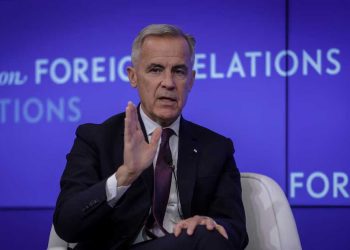 ترامب يهدد بفرض رسوم 100% على كندا إذا اتفقت مع الصين