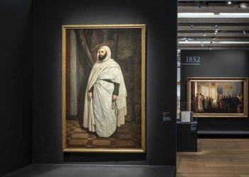 فرنسا تعتمد قانونًا لتسهيل إعادة التراث الثقافي الأفريقي