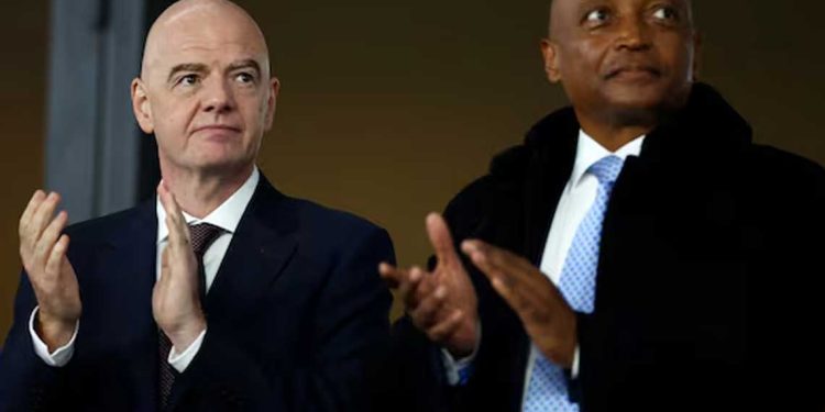 موتسيبي يدافع عن قرار إقامة كأس الأمم كل أربع سنوات