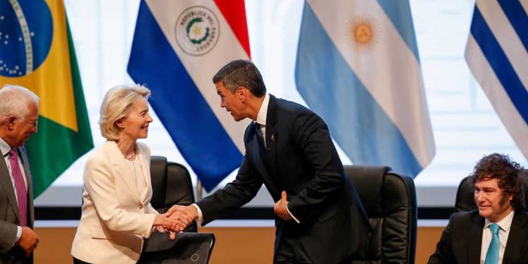 ميركوسور, ربع قرن من التفاوض… توقيع واحد فقط، لكنه بحبر ثقيل اقتصاديًا