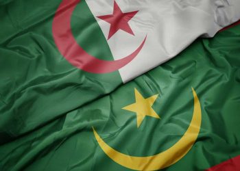 المركزي المصري يخفض أسعار الفائدة