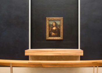 الموناليزا تنجو من تسرب مياه متحف اللوفر
