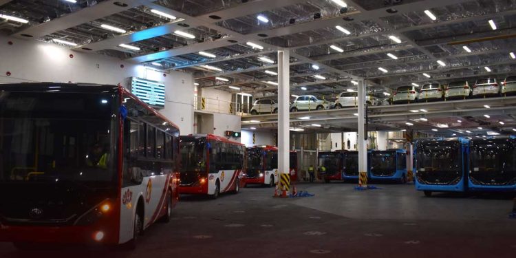 تجديد حظيرة النقل…استلام 134 حافلة جديدة بميناء الجزائر