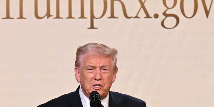 ترامب يطلق موقع لشراء الأدوية بأسعار مخفضة